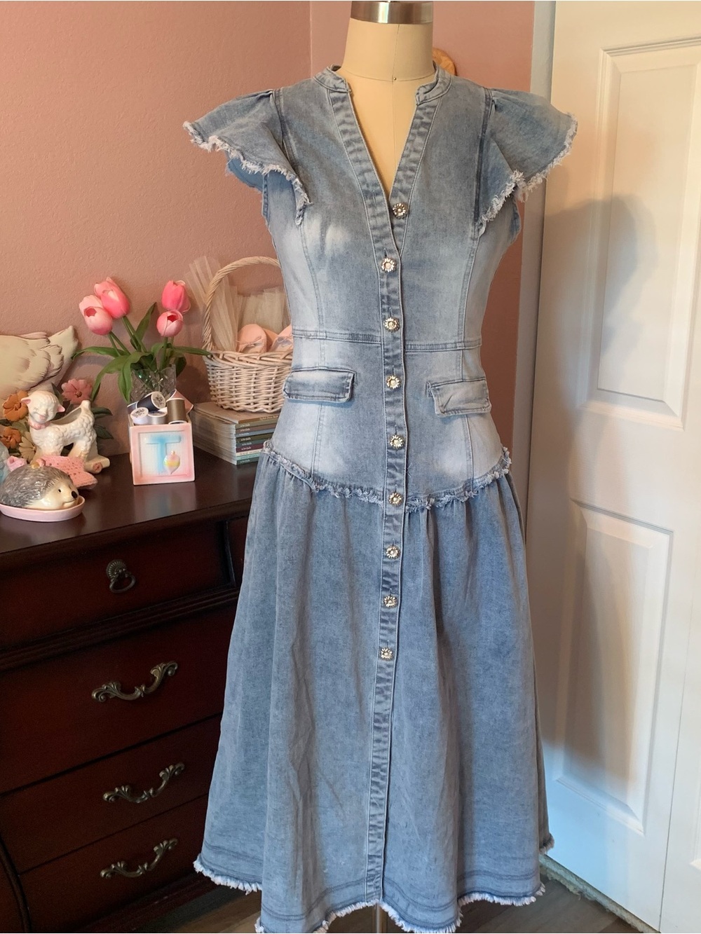 EN SAISON Light Blue Distressed Western Denim Midi Dress
